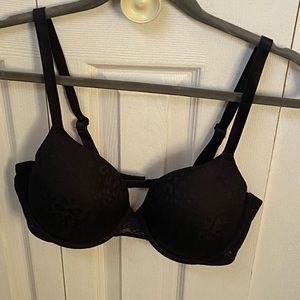 Pink Victoria’s Secret Wear Everywhere TShirt Bra, Black/Pink, Size 36D